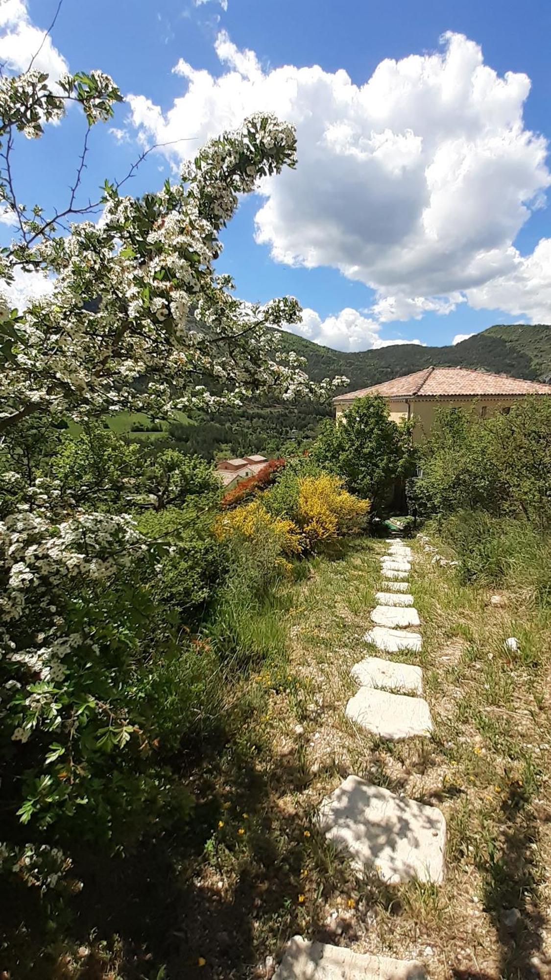 Les Terrasses Du Paradis Orpierre Exterior photo